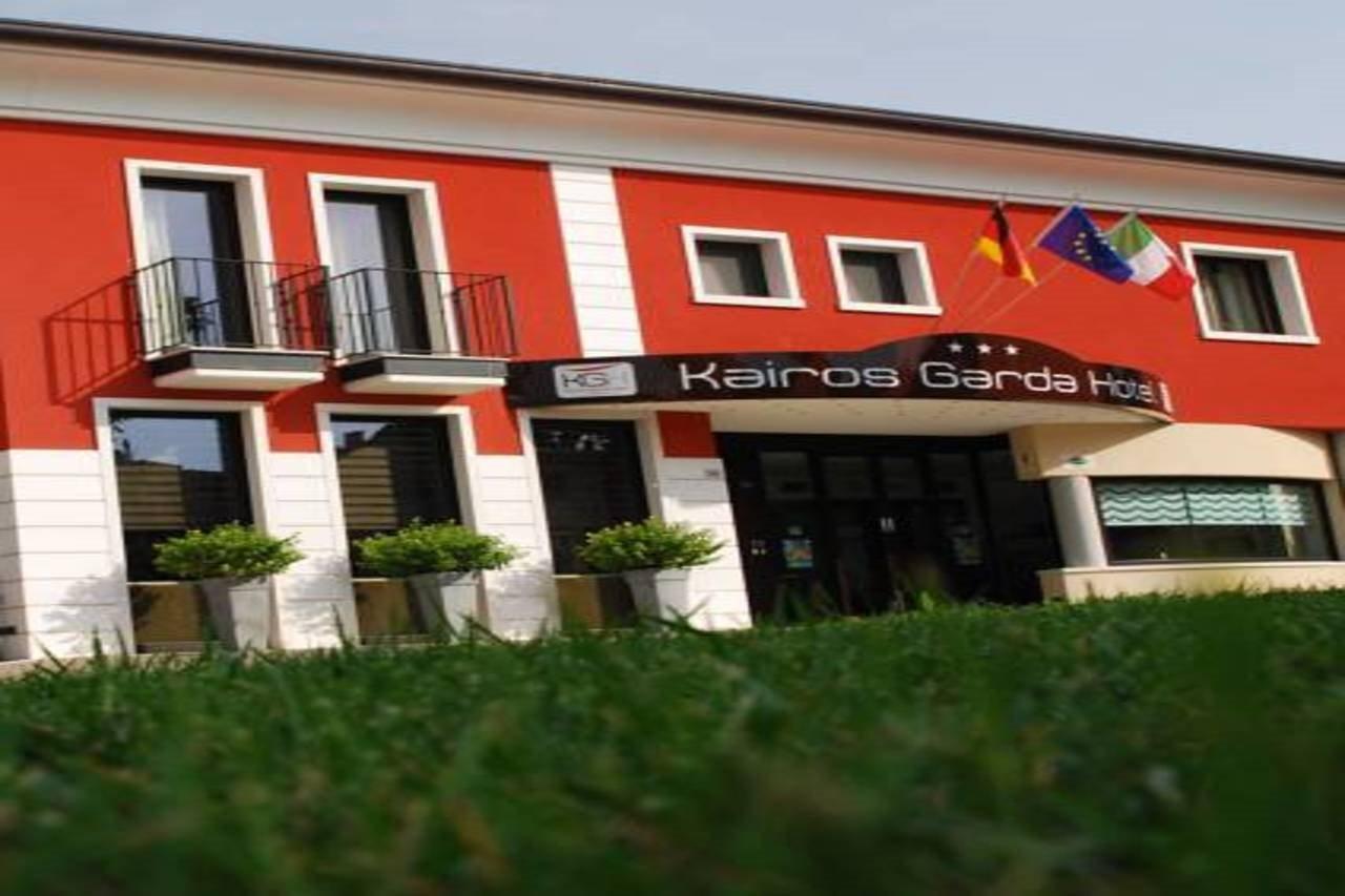 Kairos Garda Hotel Кастельнуово-дель-Гарда Екстер'єр фото